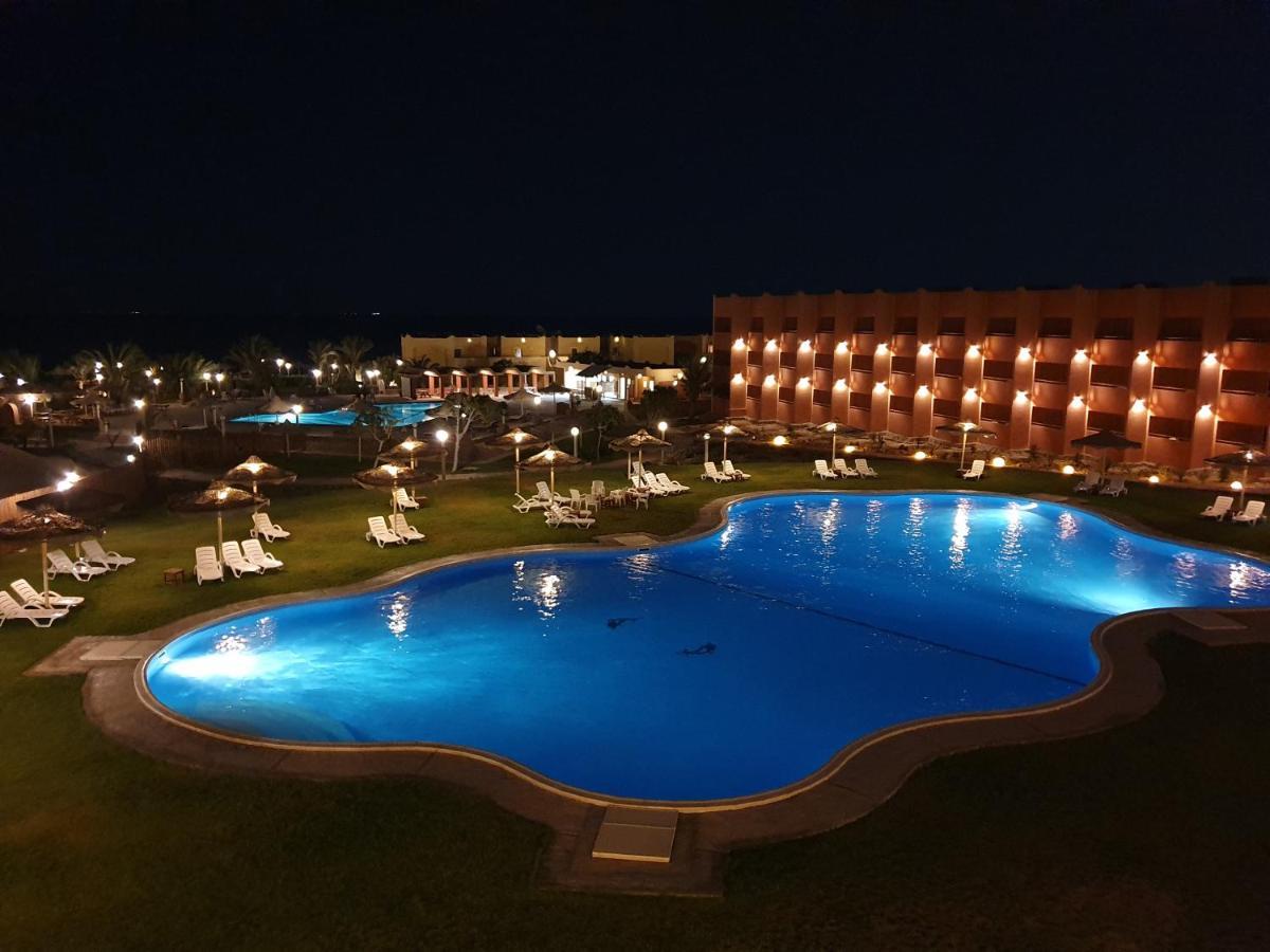 Fanar Hotel Ain Suchna Exterior foto