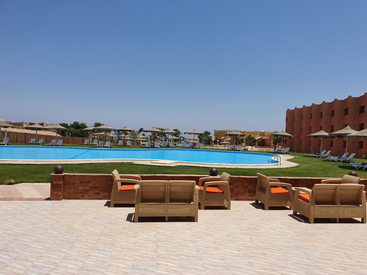 Fanar Hotel Ain Suchna Exterior foto
