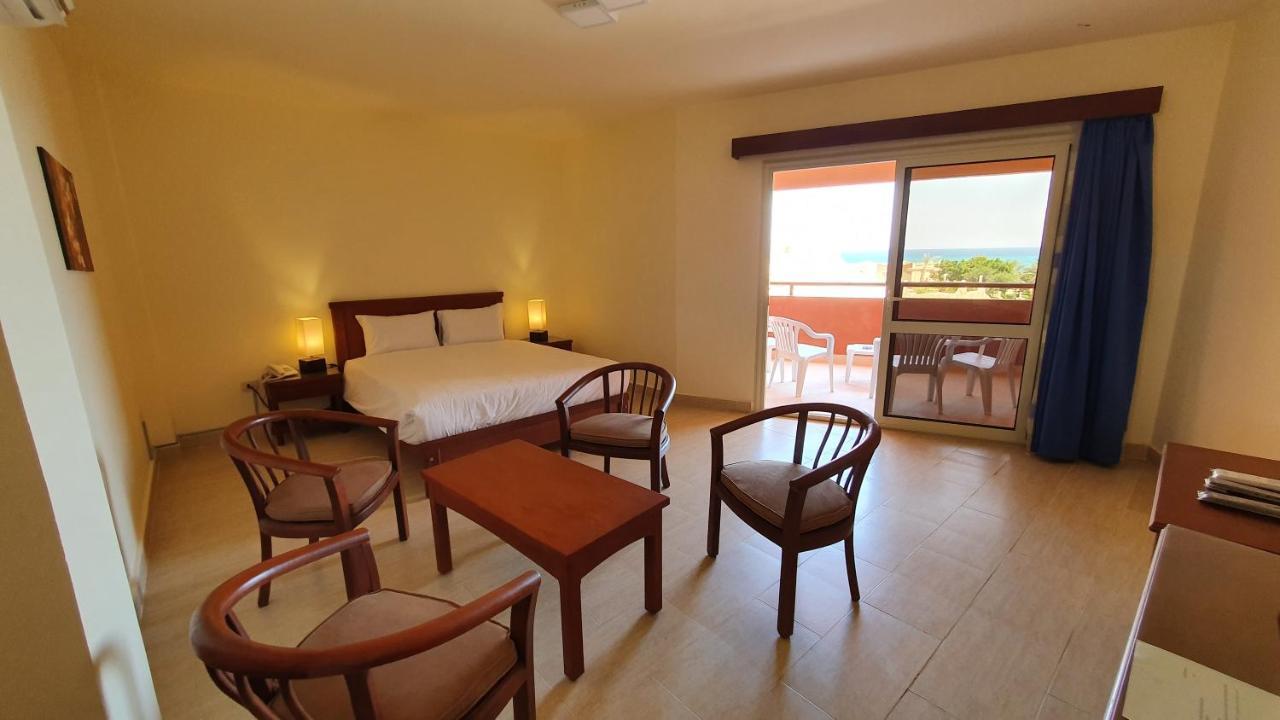 Fanar Hotel Ain Suchna Zimmer foto